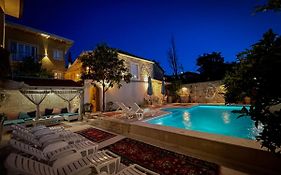 Apartments Villa Mike